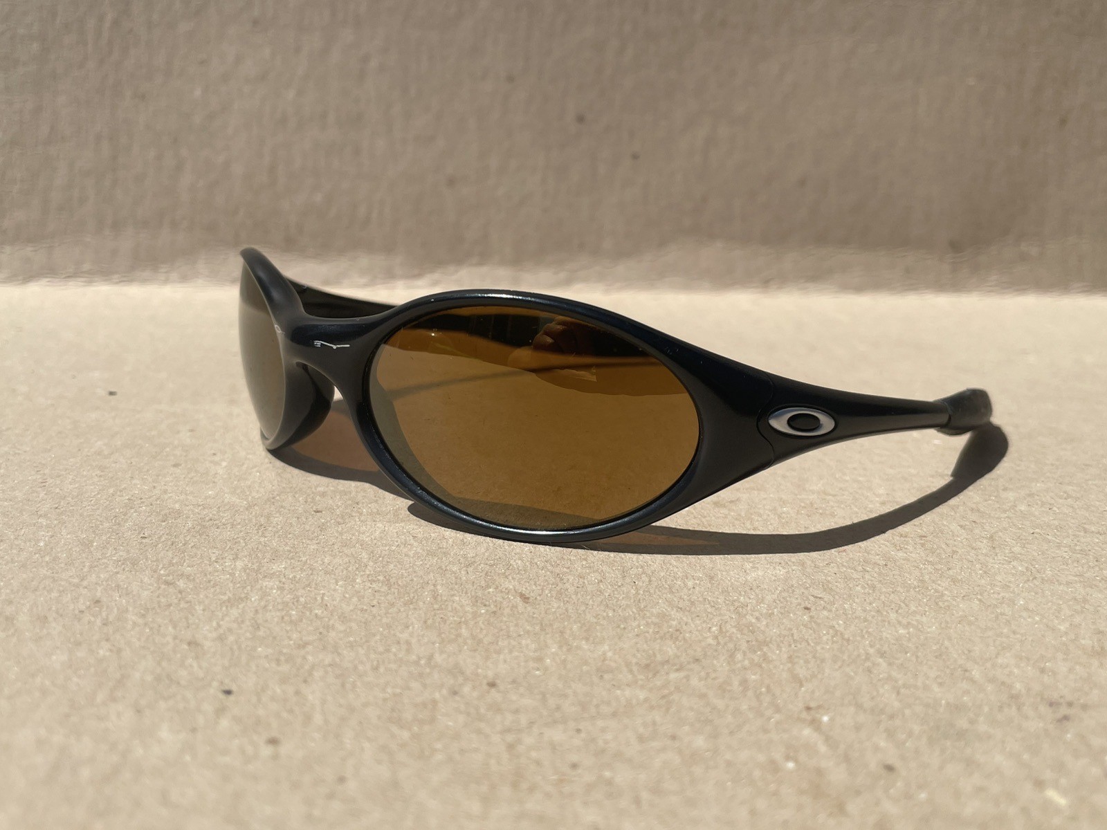 1990's OAKLEY EYE JACKET 1.0 BLACK SUNGLASSES with AM… - Gem