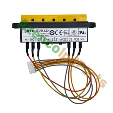 New IDEC HE2B-M2 For ABB DSQC679 3HAC028357-001 Pendant Enabling Control Switch