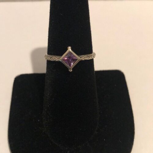 Anillo apilable Silpada Belle Fleur plata esterlina púrpura CZ R2748 talla 8 - Imagen 2 de 12