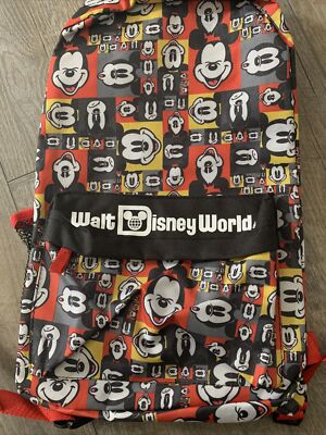Walt Disney World Parks Mickey Mouse Faces Expressions 16