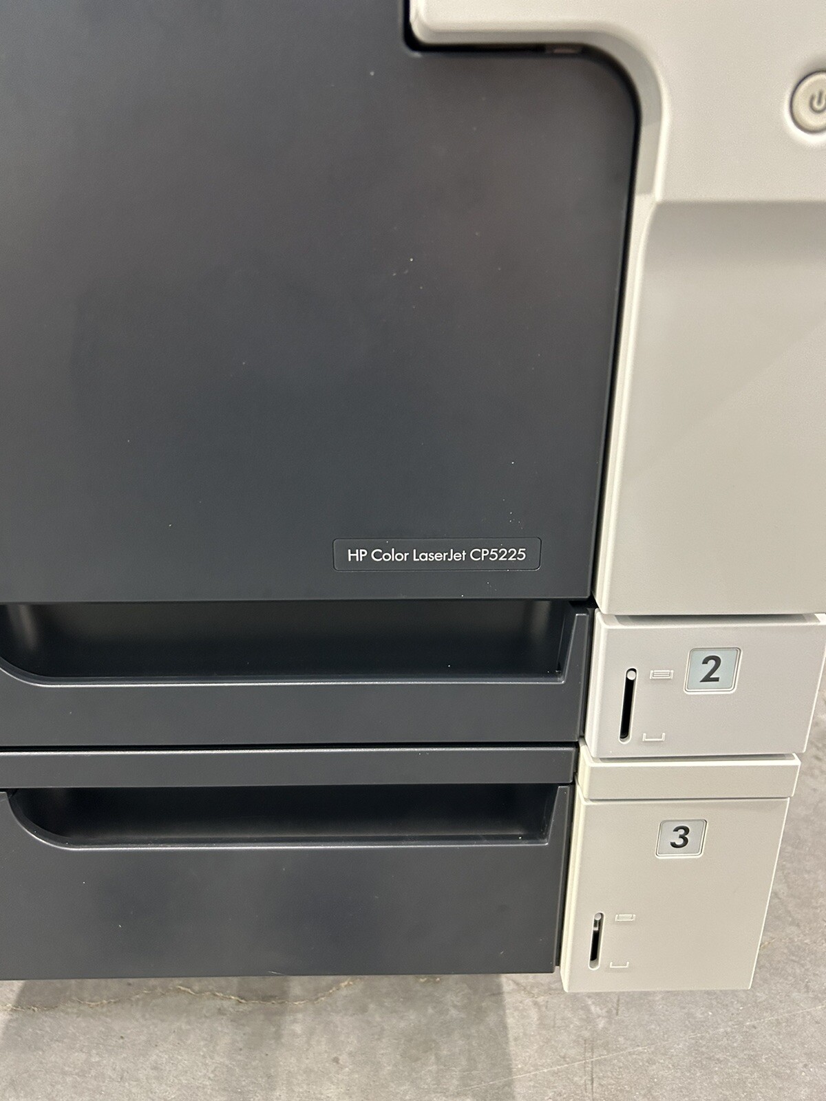 HP CP5225 Color LaserJet Professional Printer 33k Pages DUAL TRAY