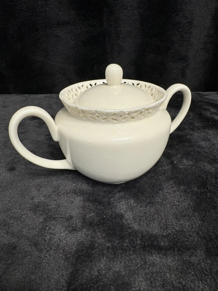 Azúcarero I Godinger And Co perforado de encaje marfil nuevo nunca usado sin embalaje Foto 3 de 4