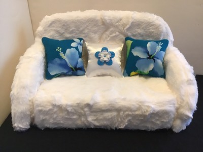 bratz sofa