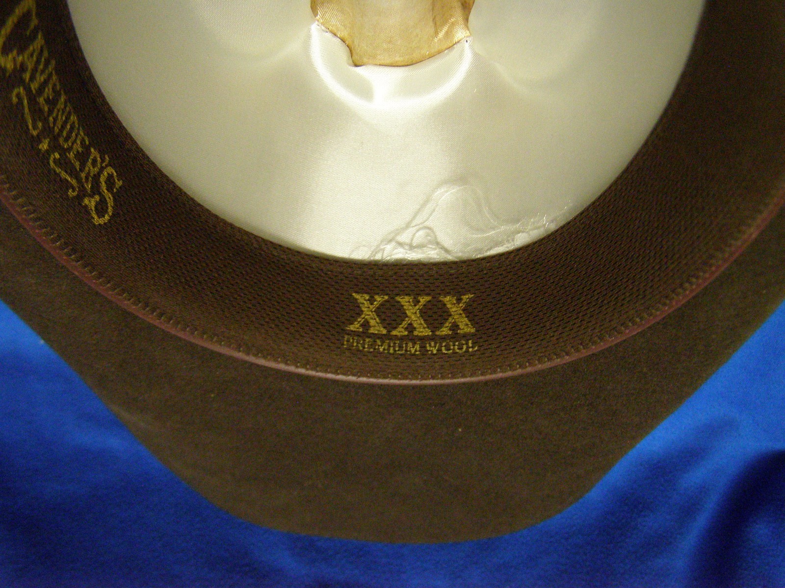 Cavender's Premium Wool XXX Cowboy Hat Cattleman Crease Size 55 6 7/8 No Band eBay