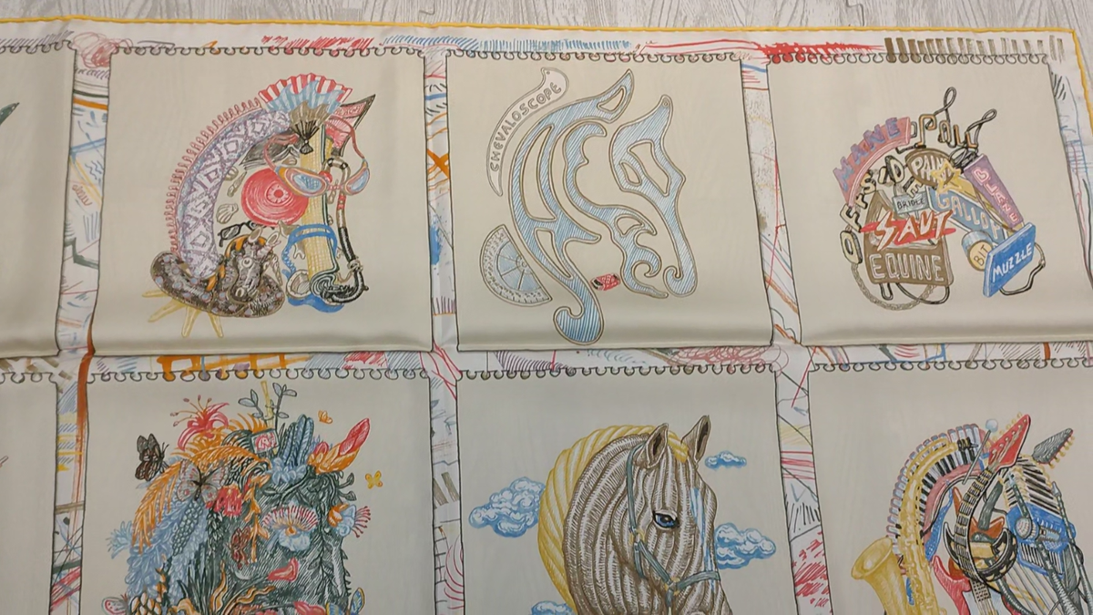 Unused w/box HERMES Carre 90 Chevaloscope Horse 35in Silk Scarf