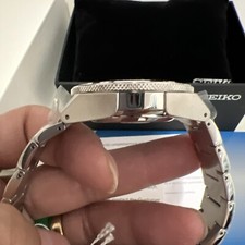 Authentic Seiko Dealerš„Prospex Samurai Diver Black Dial Automatic Watch SRPF03 10