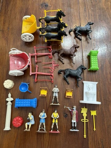 Marx Ben Hur Playset Recast? Figures And Accessories.