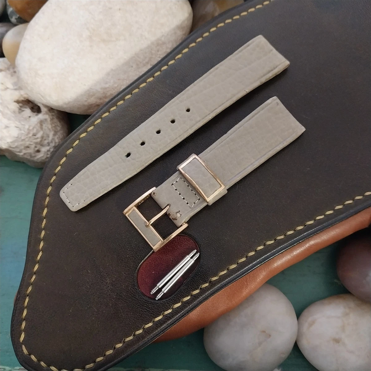 Town & Country Wristwatch Bands for sale | eBay display picture 2