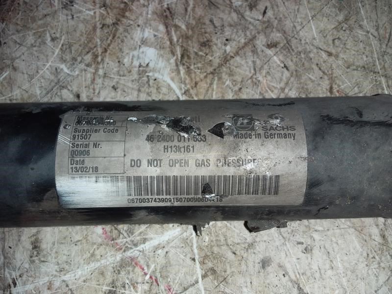 2018 MASERATI LEVANTE Rear Shock with Sensor OEM ID 6700374390