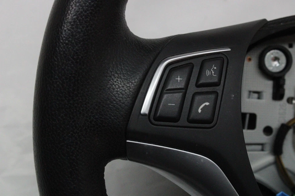 BMW X1 2014 volante negro sin paletas deportivas OEM 13 14 15 Foto 3 de 4