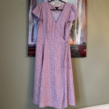 Ann Taylor Size 10 Wrap Dress White Red Floral EXCELLENT