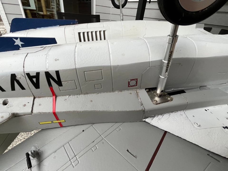 UPGRADED Freewing F-14 80mm edf BNF - Image 4 of 4