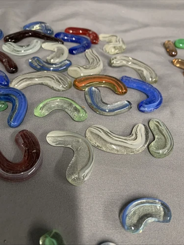 Glass Art Craft Pieces 45+ Boomerang Curved 55+ Small Multicolor 25+ Solid - Picture 14 of 17