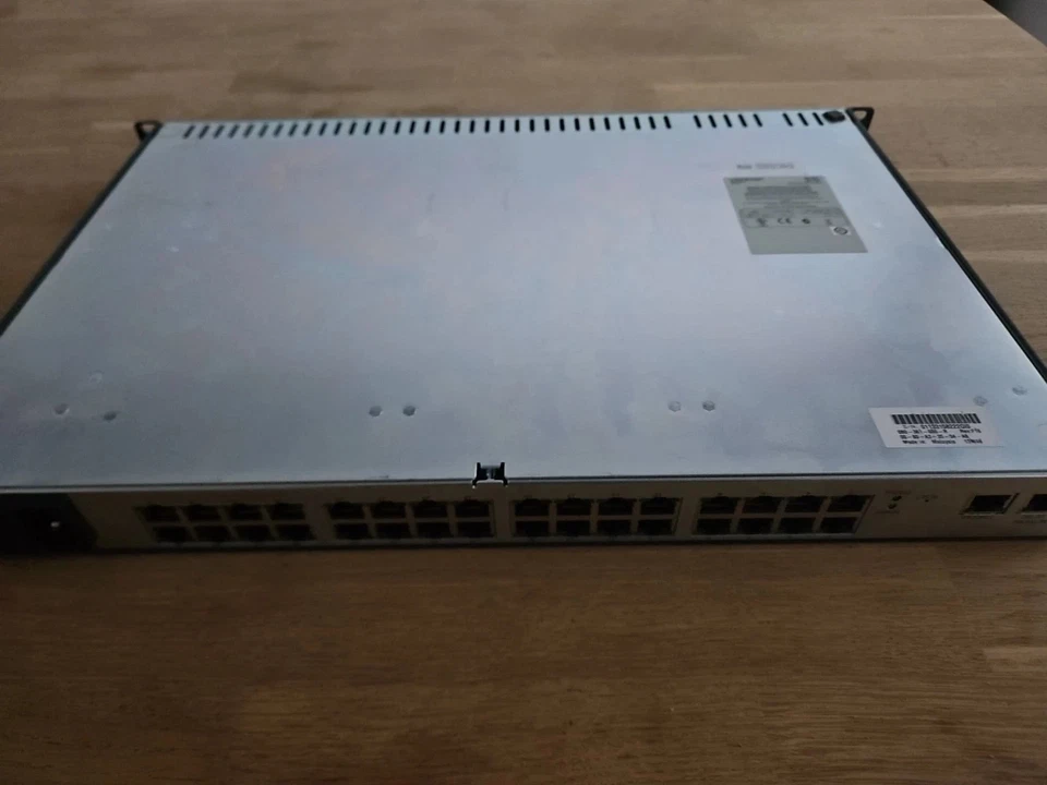 Lantronix EDS32PR 32 Port Terminal Server EDS03212N-02 | USED condition - Image 4 of 4