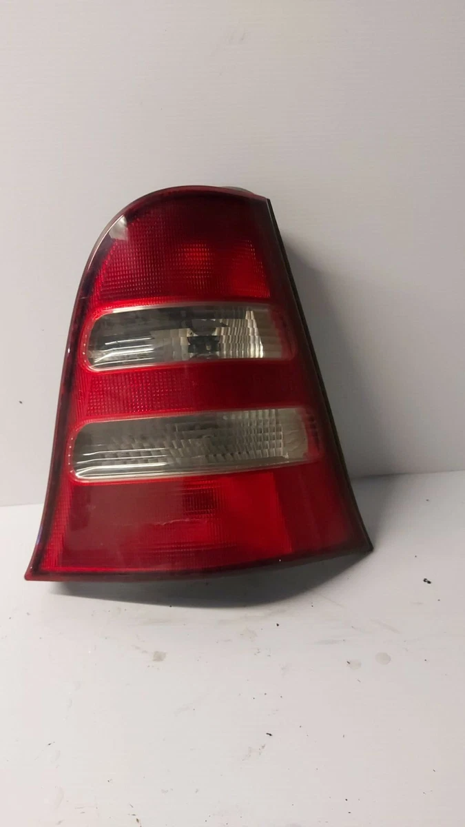 Mercedes a class rear light cluster deals