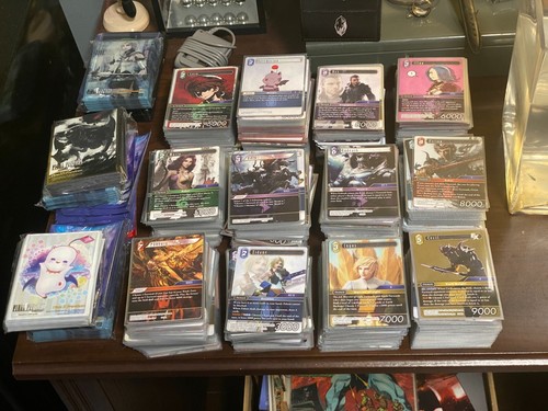 Final Fantasy TCG 1300+ Trading Card Lot - C/S/R/H/L/PM & 100s of Themed Sleeves - Picture 8 of 8