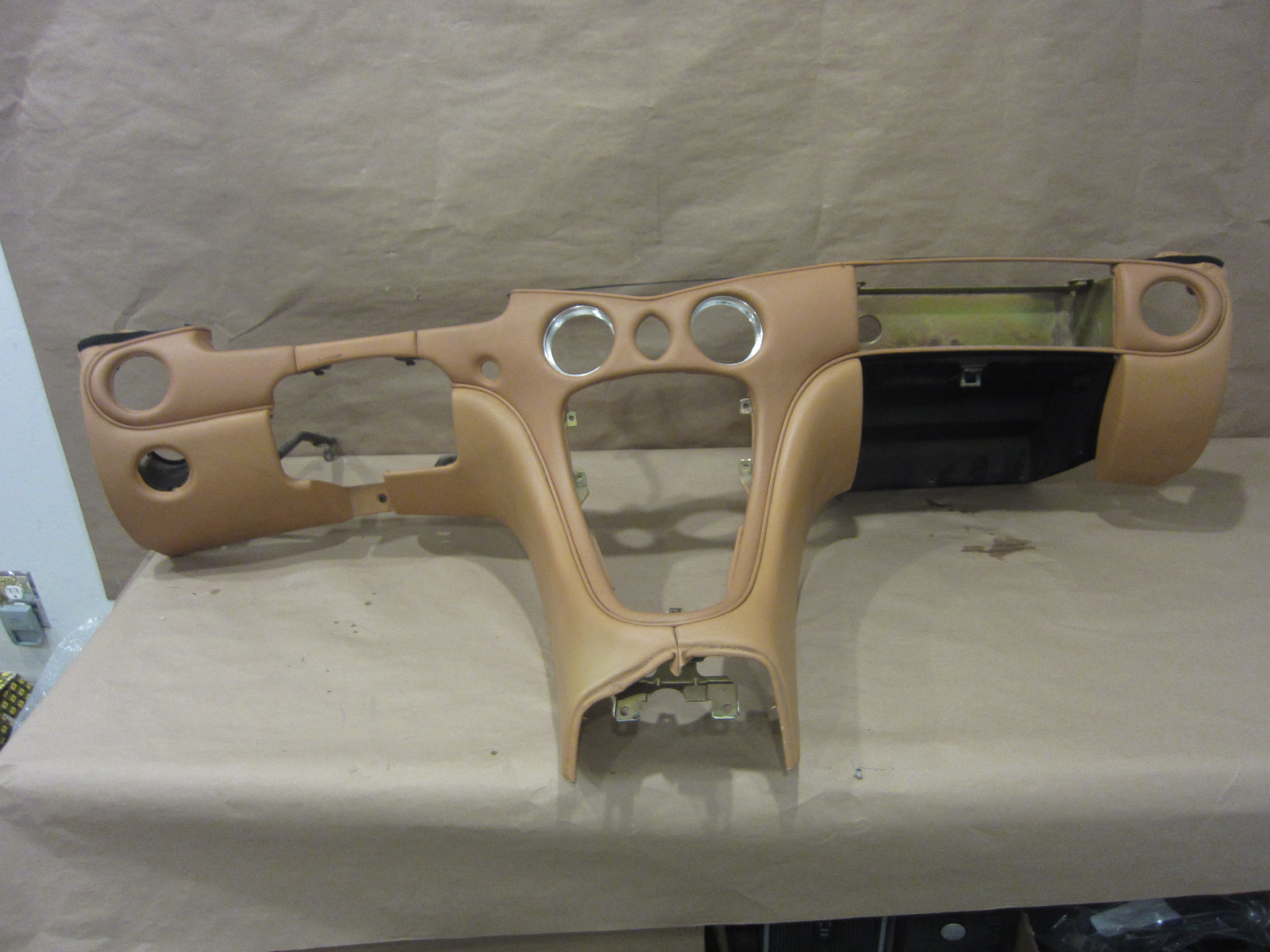 Maserati Coupe 4200 - Lower  Dashboard - Tan - P/N 66695400