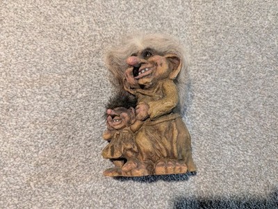 Vintage Nyform Troll Figure 266 Handmade In Norway Norwegian Mom With Girl 