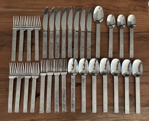 JCPenney JPF3 Geometric Aztec Glossy Stainless Flatware 35 Pieces