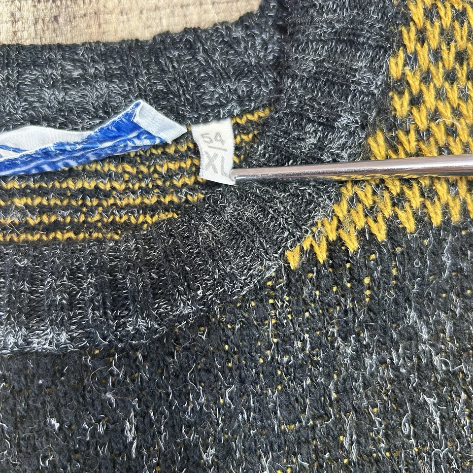 Suéter Geométrico de Lana Pronto Uomo Años 90 Grunge Biggie Hip Hop Italia Para Hombre XL De Colección Foto 4 de 4