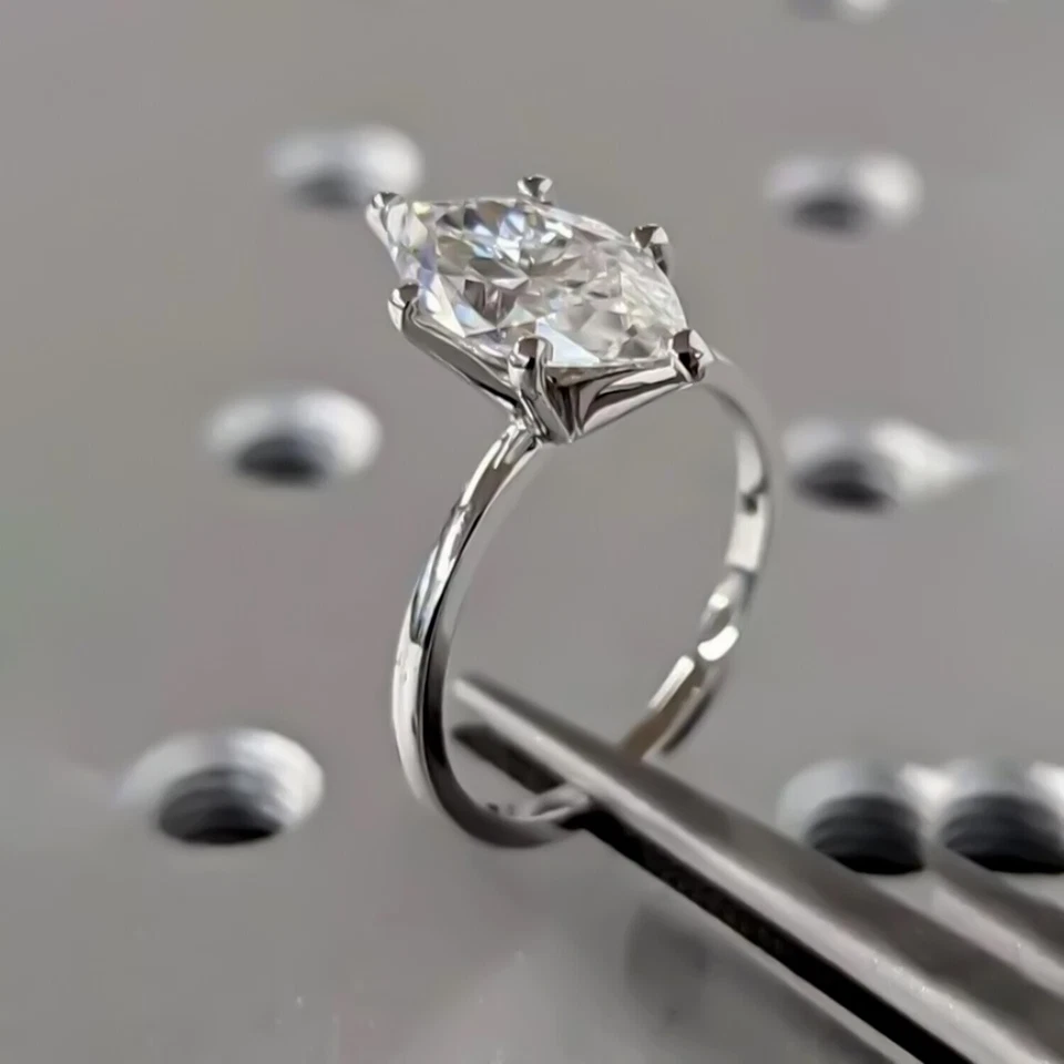 Кольцо с одним белым бриллиантом огранки маркиза 2 карата желтое золото 14 карат — выбор подарка - Изображение 4 из 4