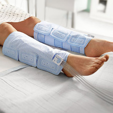 Kendall 74021 SCD Confort Sleeve, Small - One Pair 