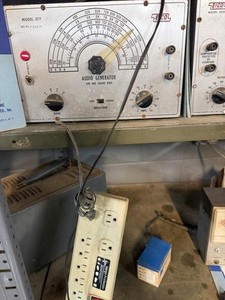 Vintage EICO 377 Audio Signal Generator Sine/Square Wave 20Hz-150kHz