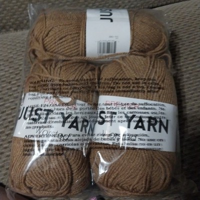 New Premier Just Yarn ''Gentle Brown''