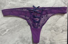 Vintage Frederick's of Hollywood Embroidered Thong Sz M Purple