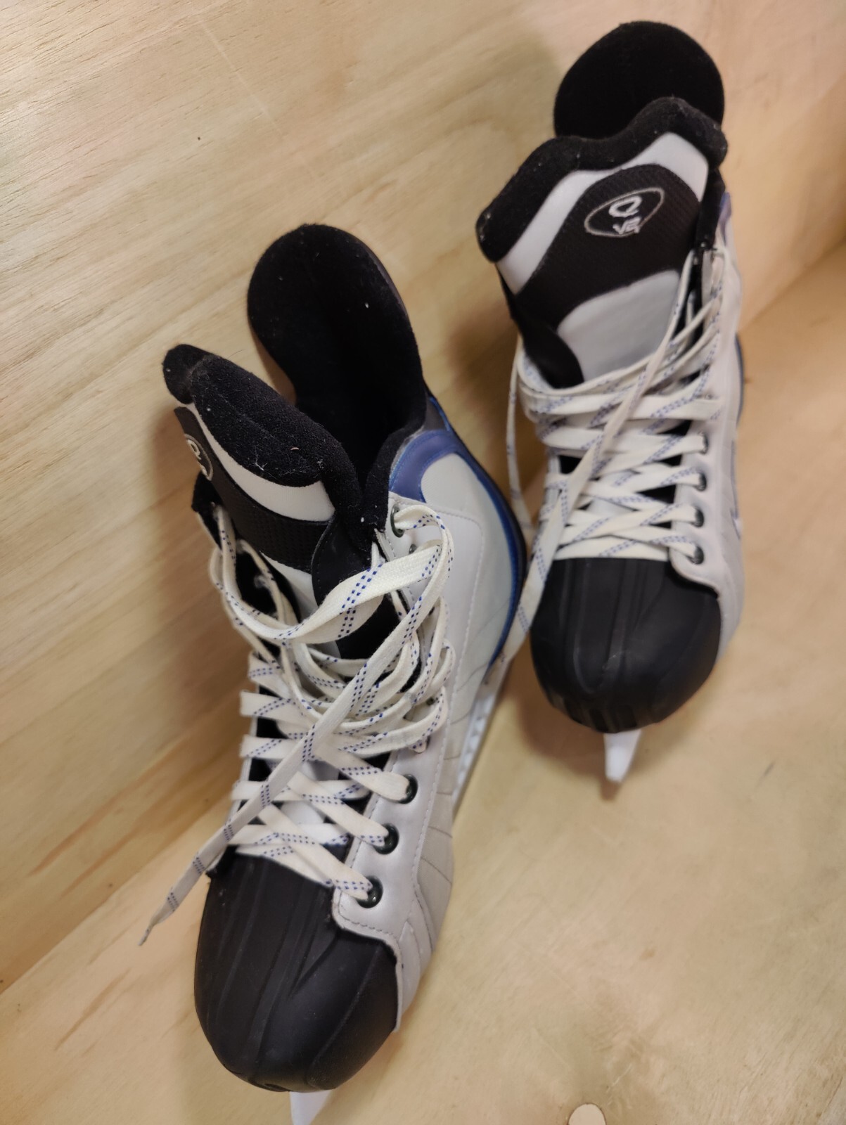 Nike Quest, V2, TUUK Blades, US Shoe Size 9EE, Skate, Ice Hockey Skates