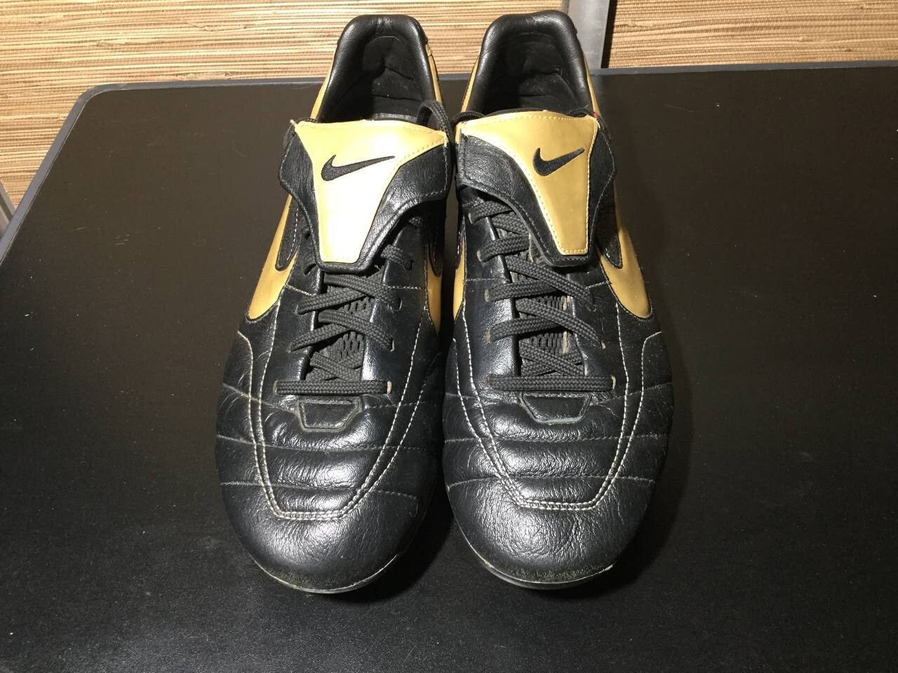 nike tiempo 42.5
