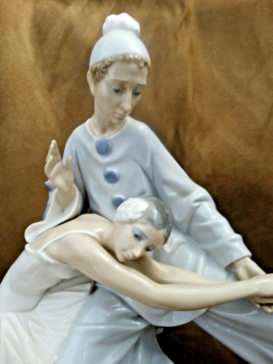 RARE! Vintage Lladro “Closing Scene” Dramatic Ballerina & Jester