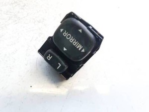 Toyota Corolla Verso 2006 Wing mirror control switch (Exterior Mir #2130900-24