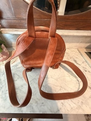 Madewell Mini Lorimer Backpack English Saddle Brown 9x8x3 4  display picture 2