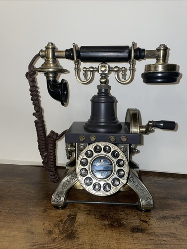 PARAMOUNT ELECTRONICS MODEL SKELETON TYPE 1892 TELEPHONE CALLED EIFFEL TOWER STY