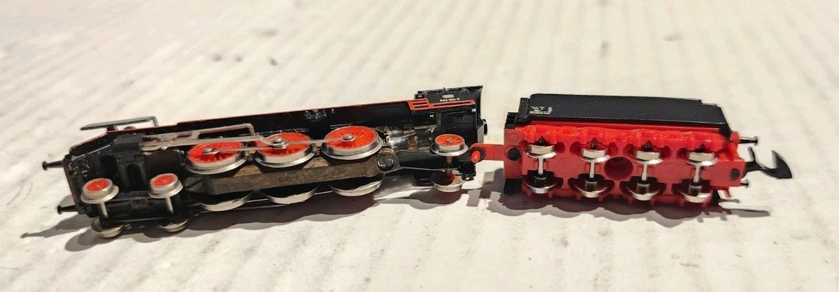Marklin Z Scale 8885 Br03 Steam Locomotive for Repair B8 for sale