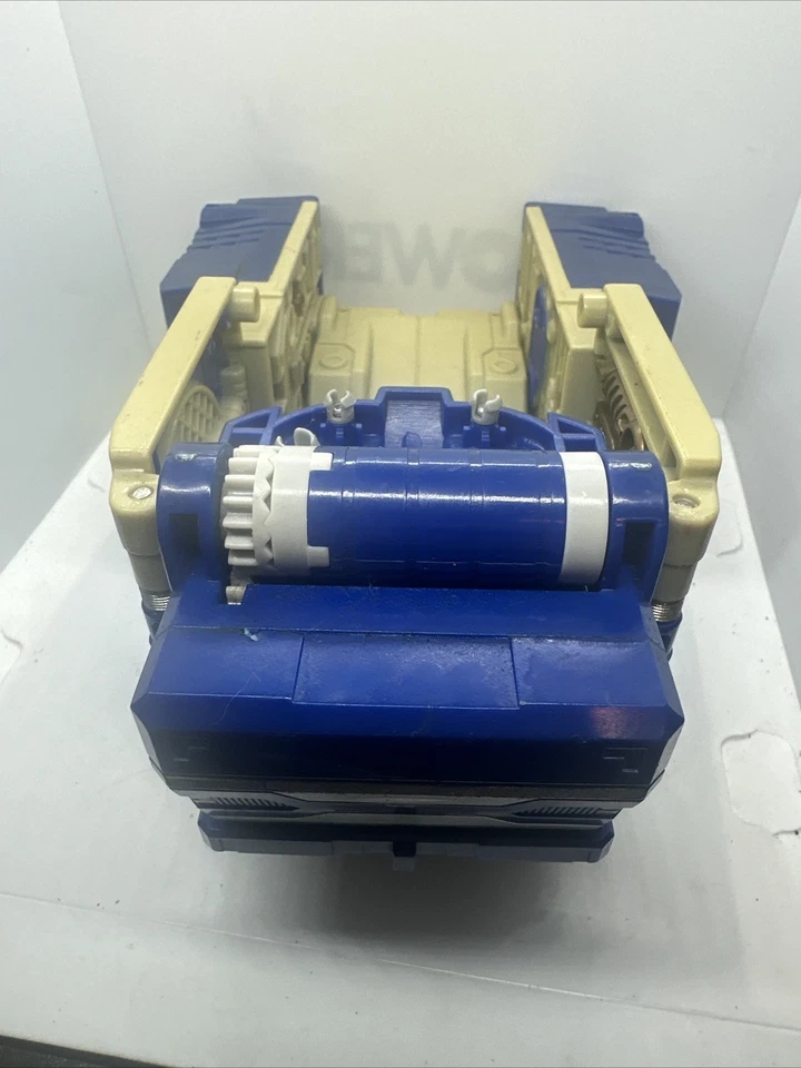 Transformers Armada Super Class Optimus Prime 2001 Incomplete TRAILER Parts - Image 4 of 4