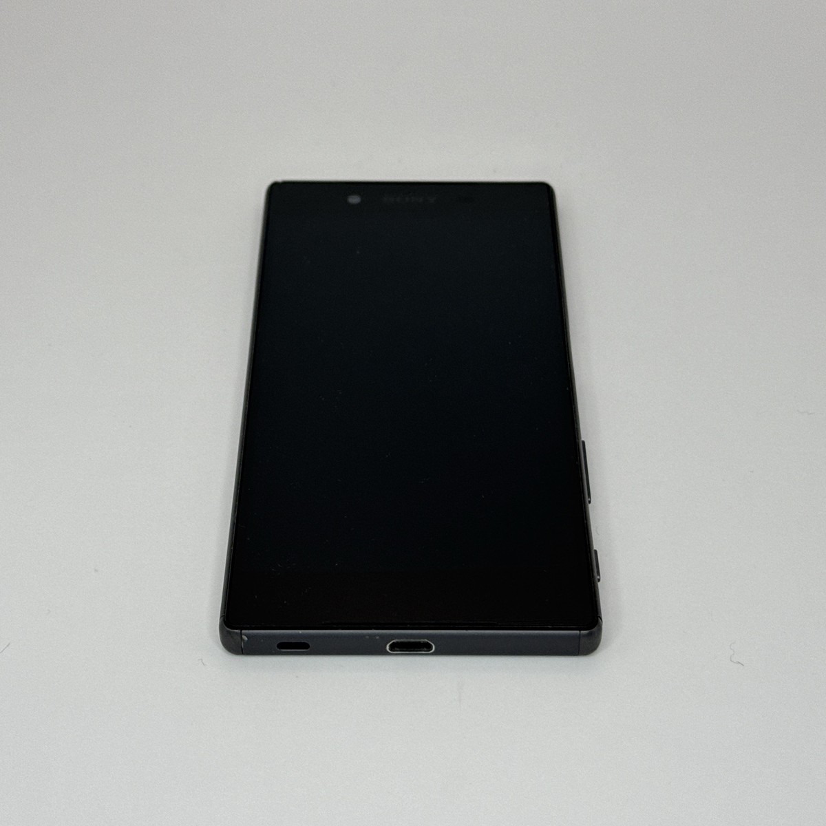 Sony Xperia Z5 SO-01H 32GB Graphite Black Unlocked Smartphone For