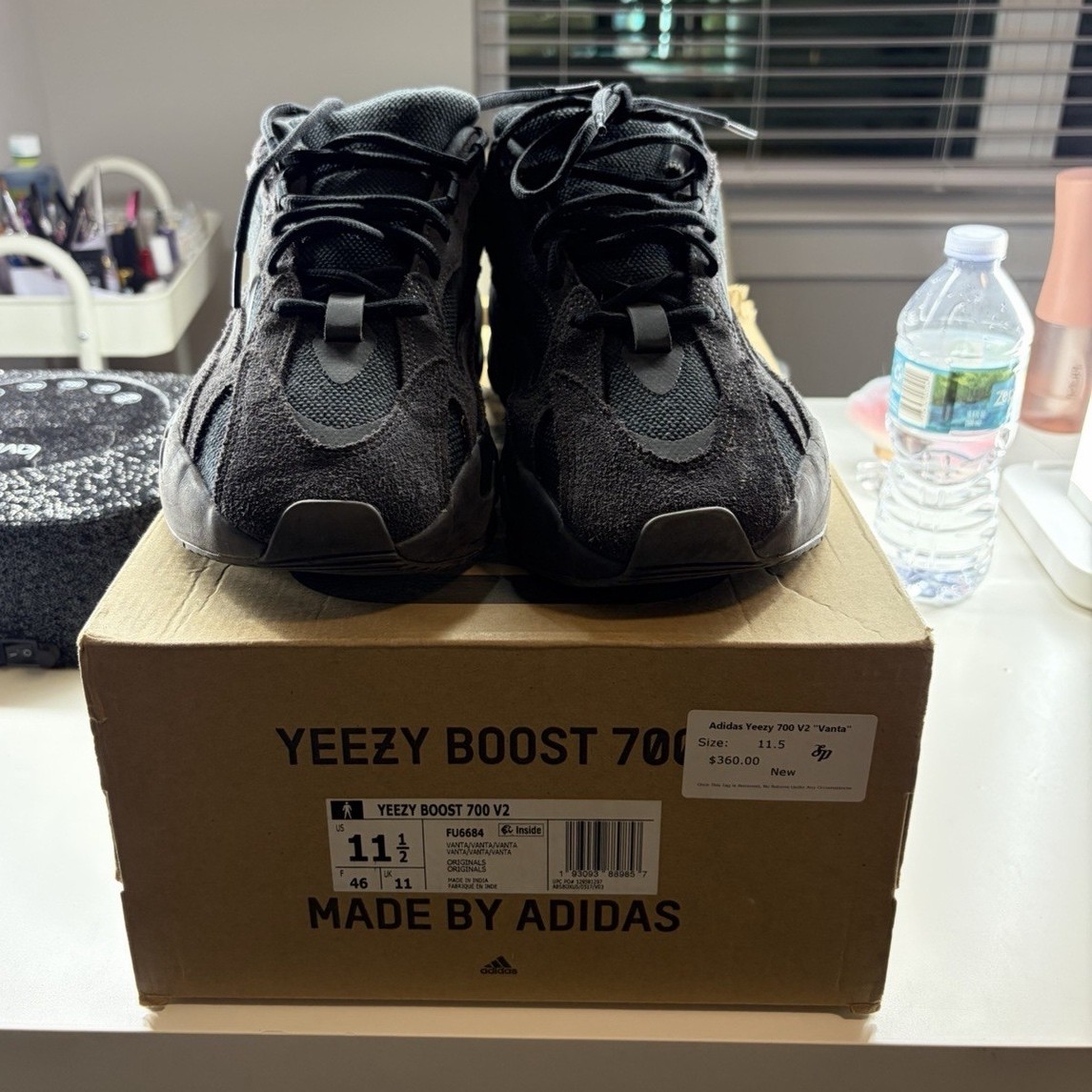 adidas Yeezy Boost 700 V2 “Vanta” Size 11.5 193093889857| eBay
