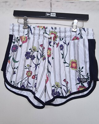 Puma Downtown Short Damen weiß Größe M, Neu