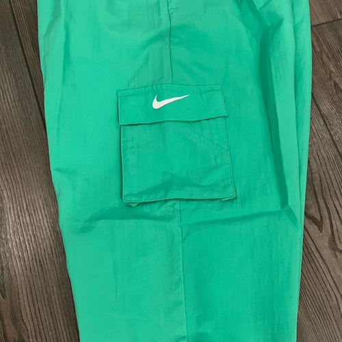Nike Cargo Track Pants Women's Small Green 100% Nylon Elastic Waist Pockets NWT - Picture 5 of 7