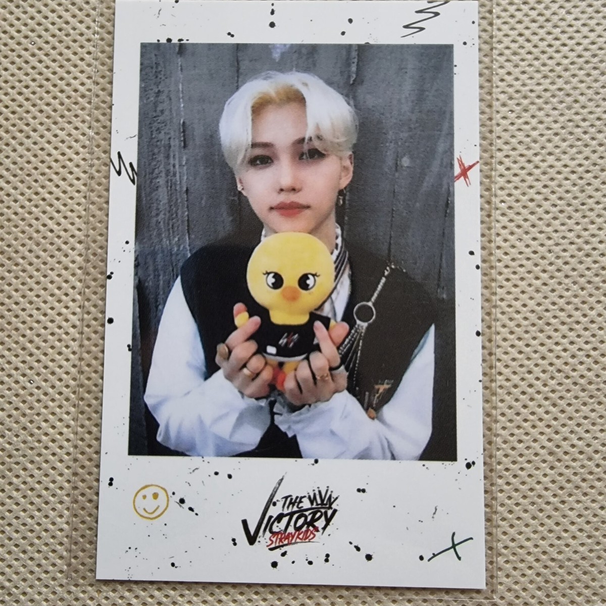 Stray Kids VICTORYオフライン フィリックス ポラロイド STRAY KIDS X SKZOO THE VICTORY JYP POP UP STORE IN ONLINE