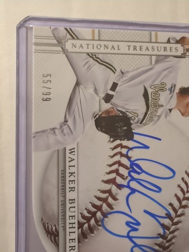 2015 Panini National Treasures College 37/99 Walker Buehler #22 Auto - Picture 4 of 5