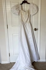 Vintage 1983 Wedding Gown With Beaded Train Size 2