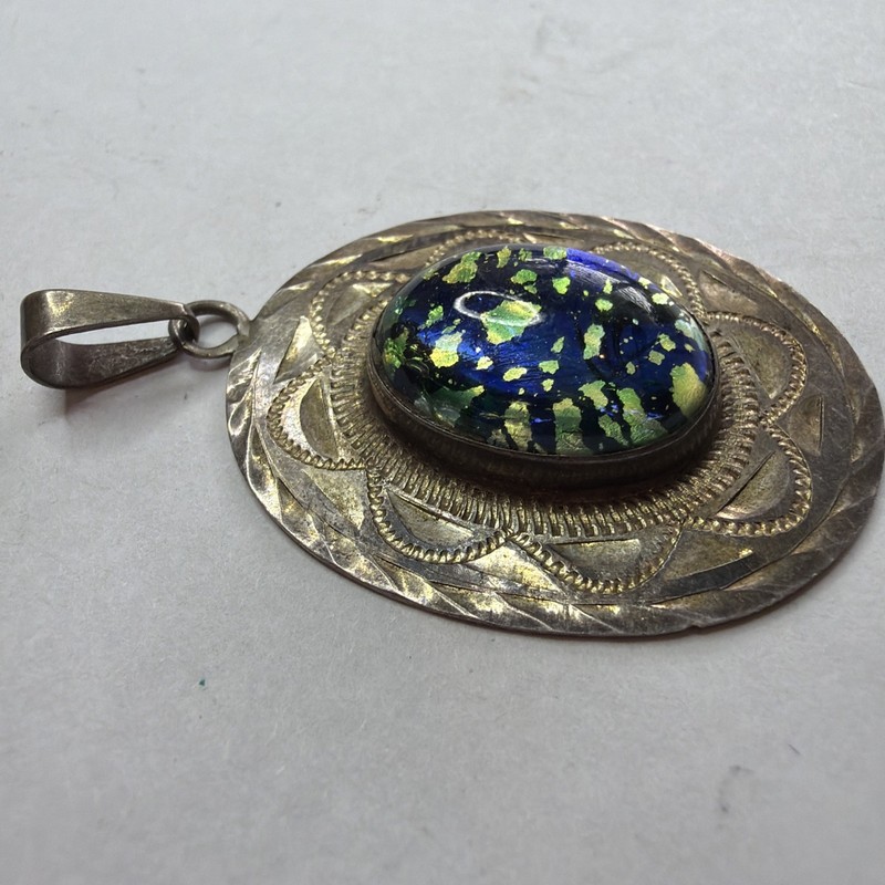 VTG Southwestern Large Stamped Silver Dichroic Blue Glass Oval Pendant D34