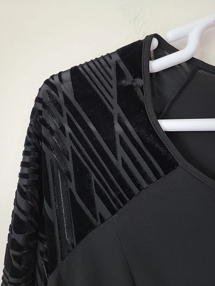 Nueva Blusa Top Elegante Colección NY 1x Mangas Terciopelo Negro Dobladillo Mordedura de Tiburón Foto 4 de 4