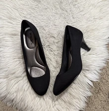 Coach And Four Pump Heels Women's Size 7.5M Shoes Black Comfort Fashion Career