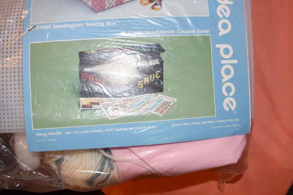 Mary Maxim Needlework Craft 37490 Needlepoint Sewing Box The Idea Place NOS - Image 4 of 4