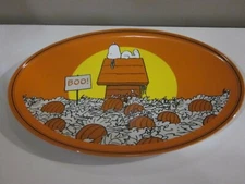 Pottery Barn Kids Peanuts Snoopy Pumpkin Halloween Platter plate  New with Tag