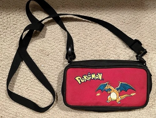 New ListingVTG 2004 Pokémon Charizard Gameboy Bag…Great Condition!